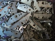 Ikkunoiden piilolukkoja